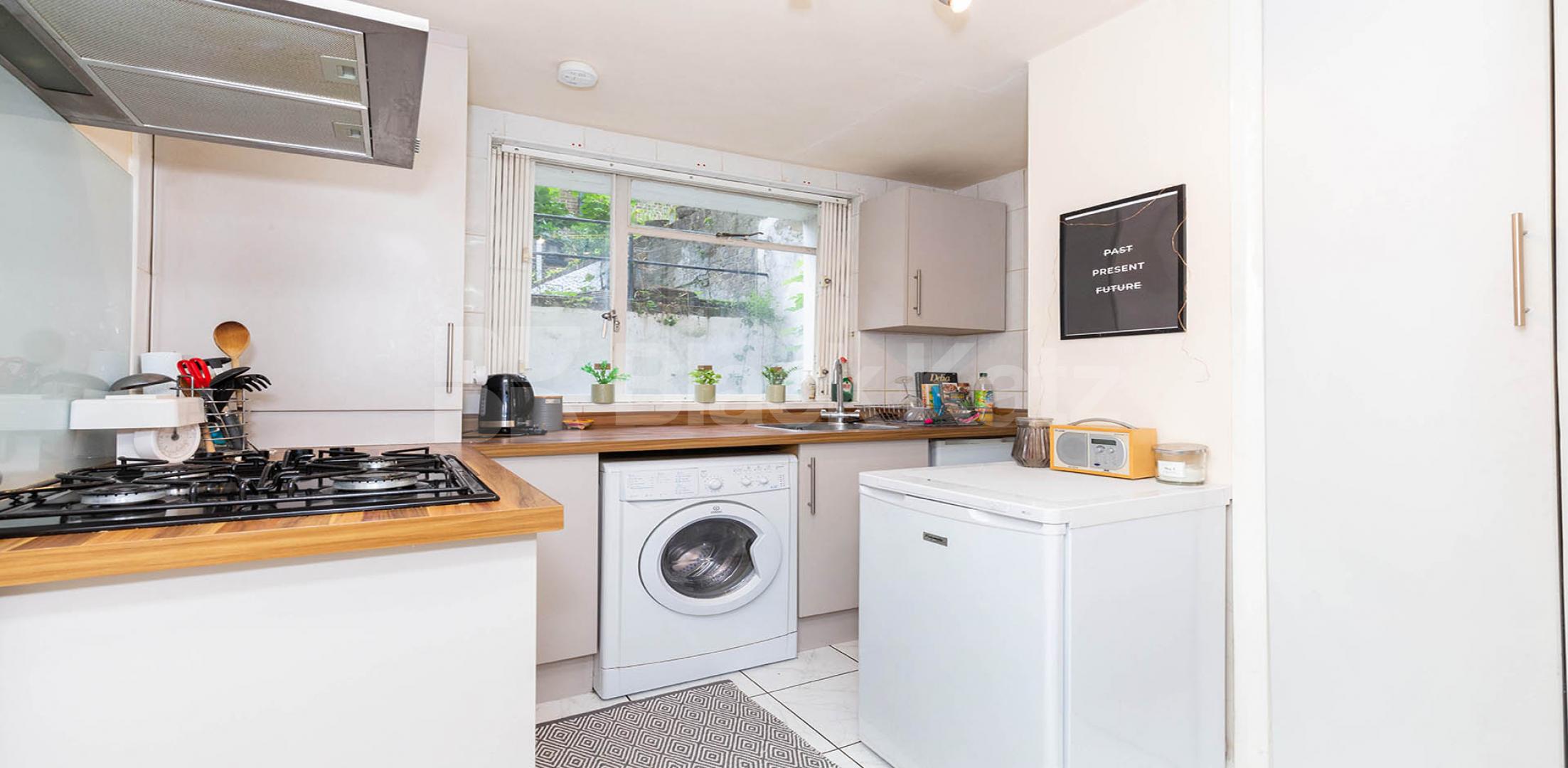 Spacious studio set in an amazing location  Crowndale Road, Camden
